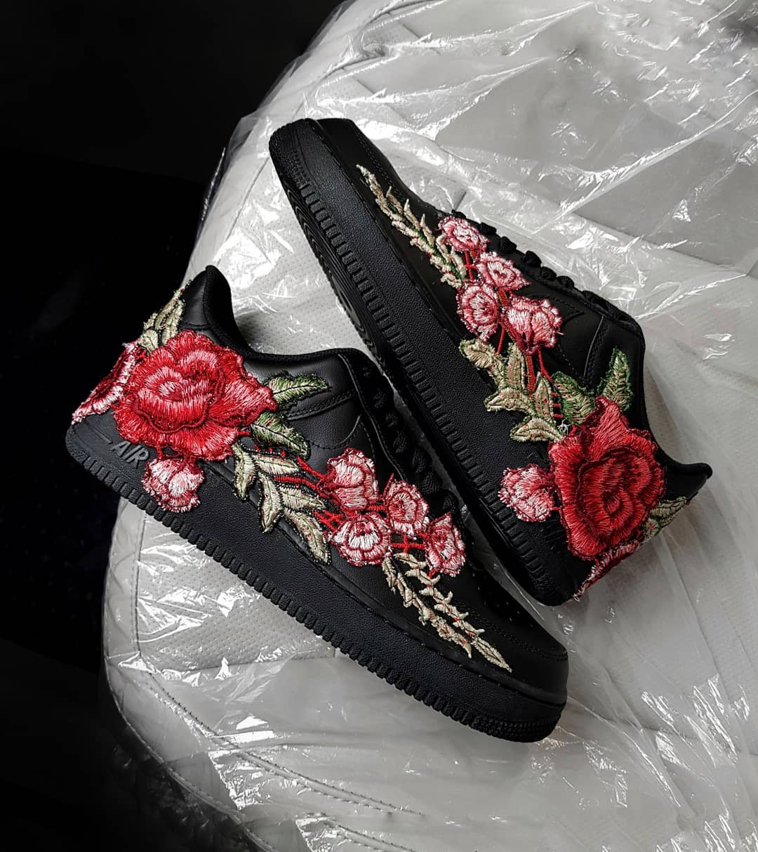 Embroidery Rose Red Green Black Custom Air Force 1