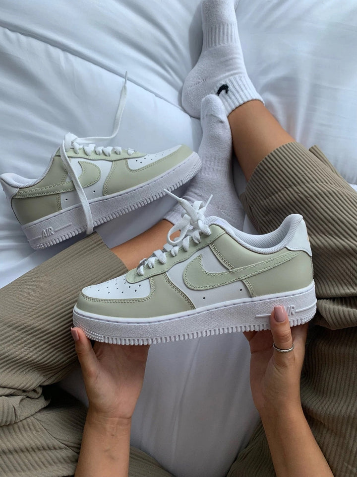 Custom Air Force 1 White And Light Green Color - Blocked