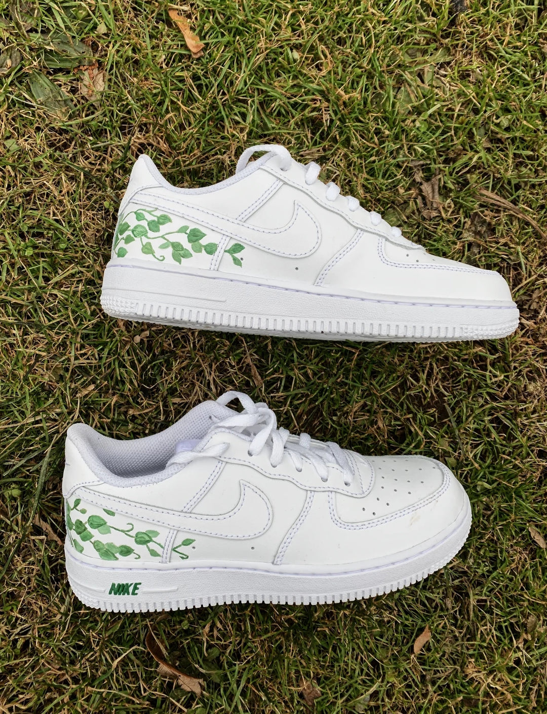Custom Air Force 1 White With Green Leaves Pattern