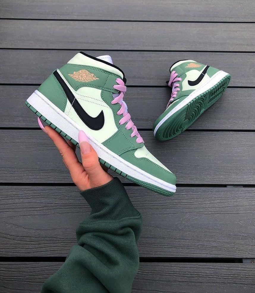 Custom Air Jordan 1 Light And Dark Green