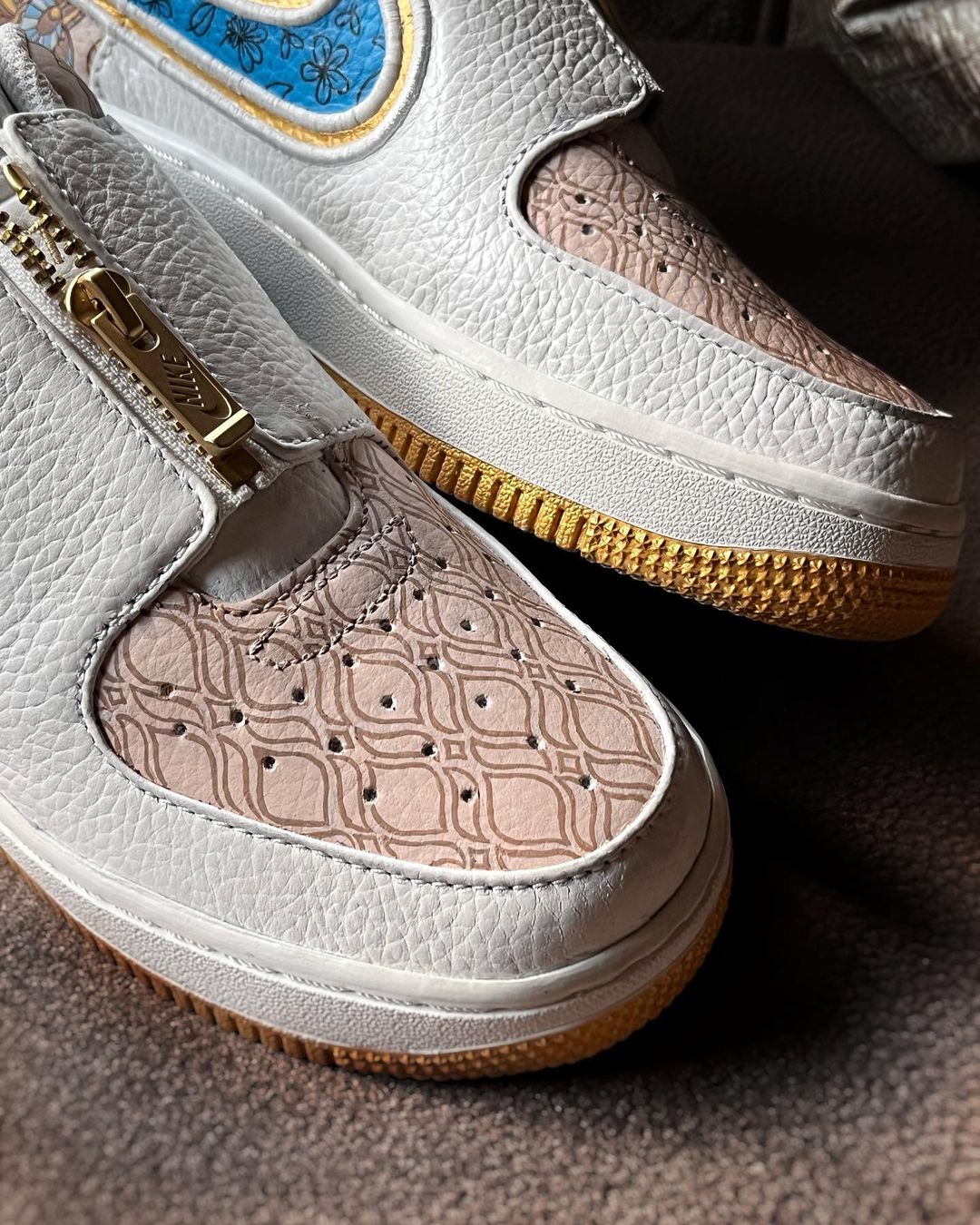 Classical  Flower Grid Blue Khaki Custom Air Force 1