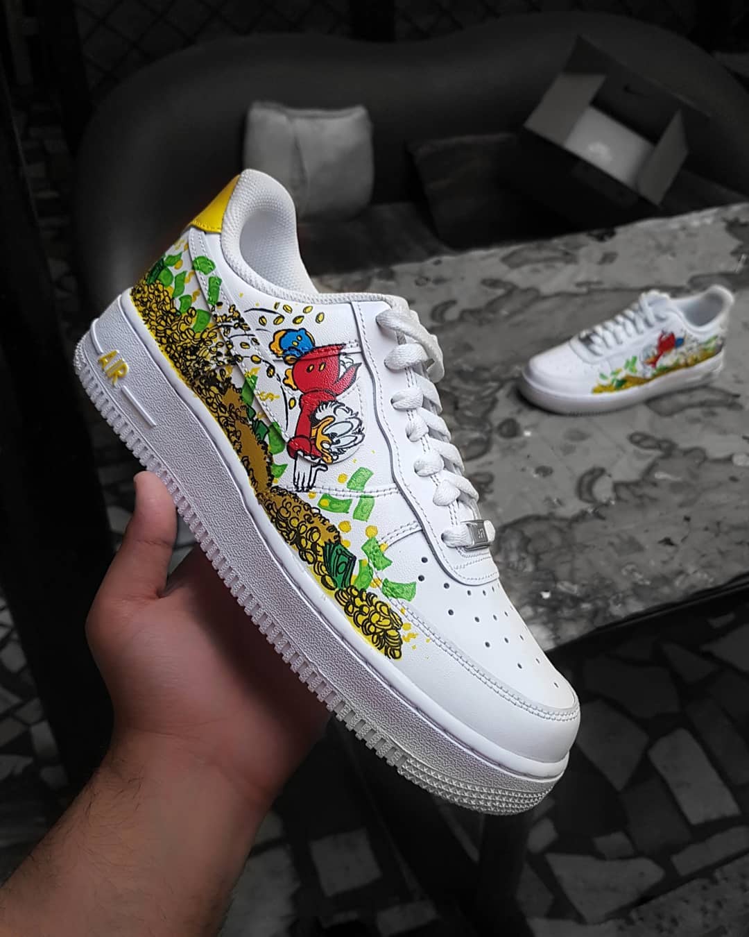 Cartoon Duck Gold Coin Red Green Custom Air Force 1