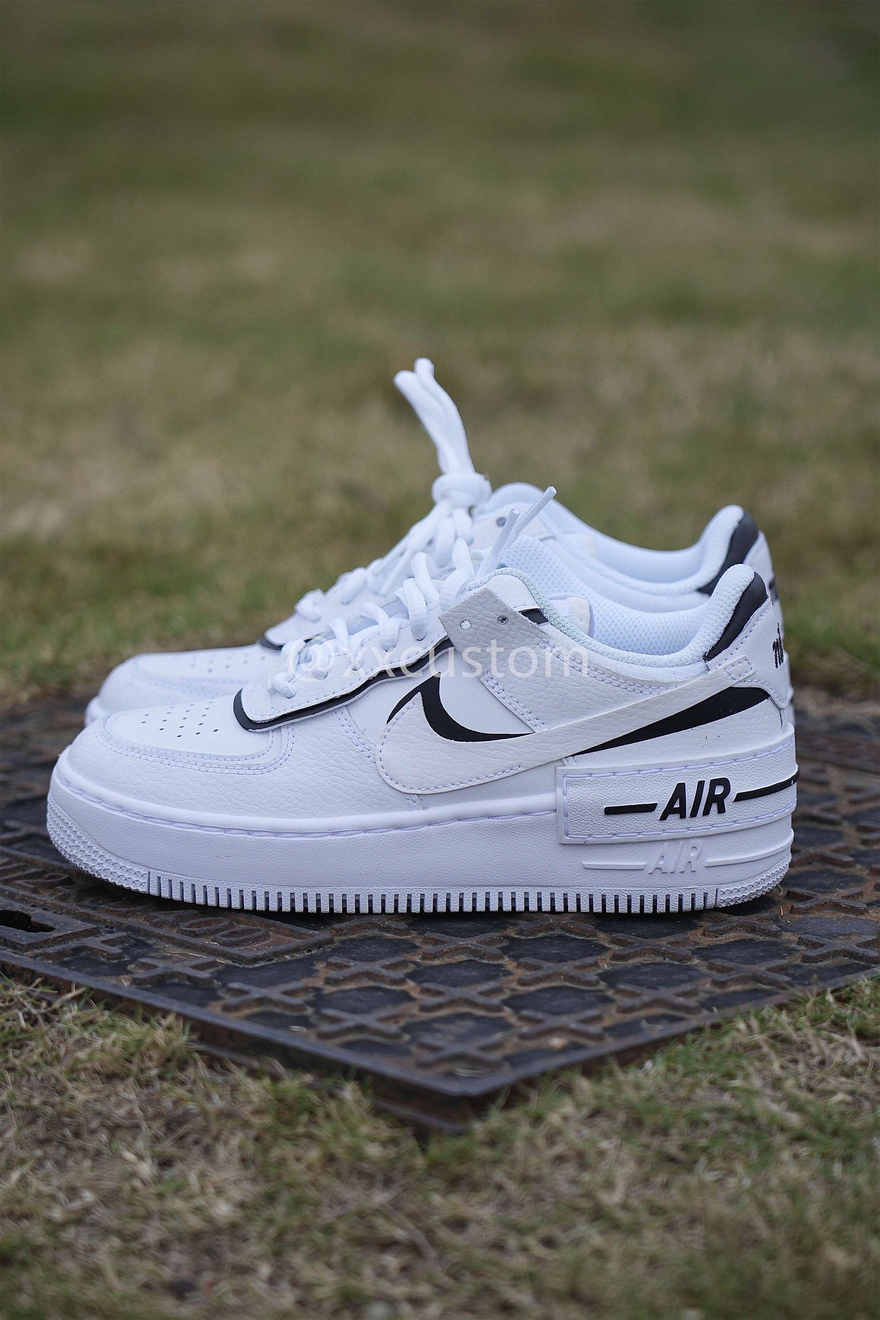air force 1 shadow black and white