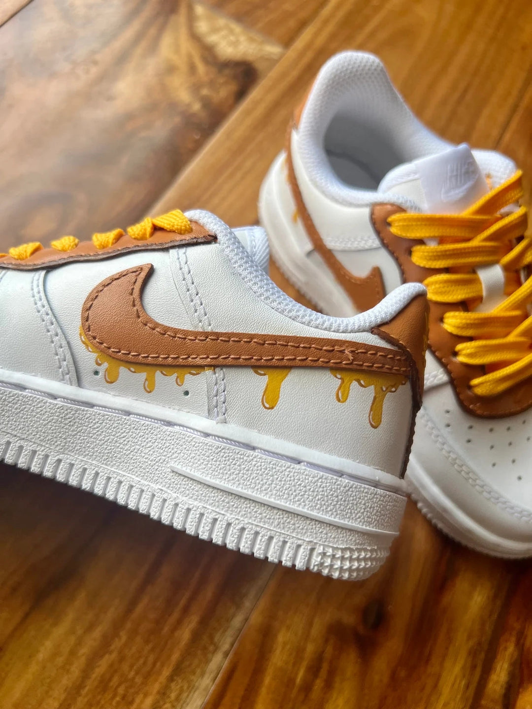 Custom Air Force 1 White Winnie the Pooh Pattern