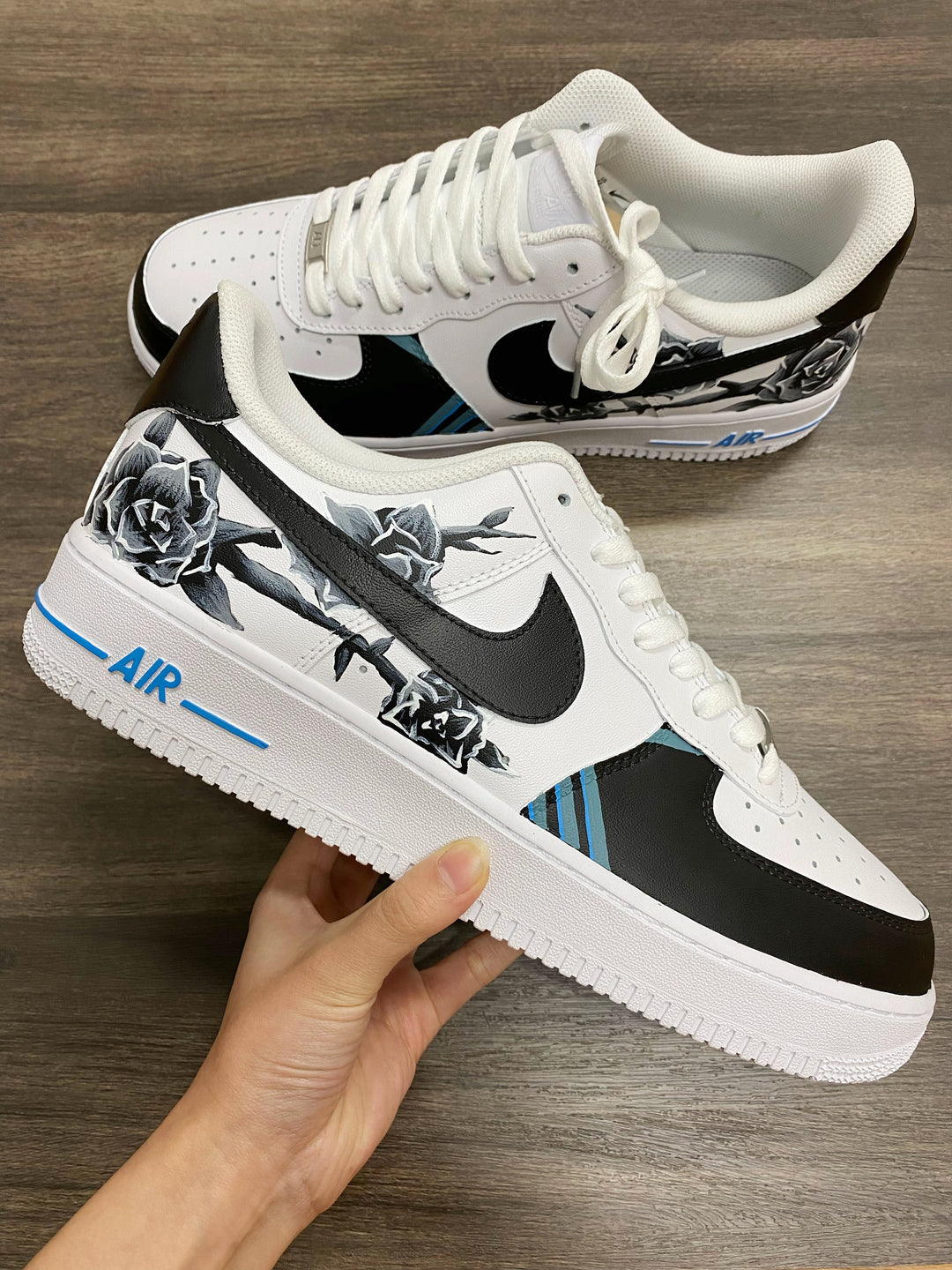 Custom Air Force 1 Black And White Blooming Flowers